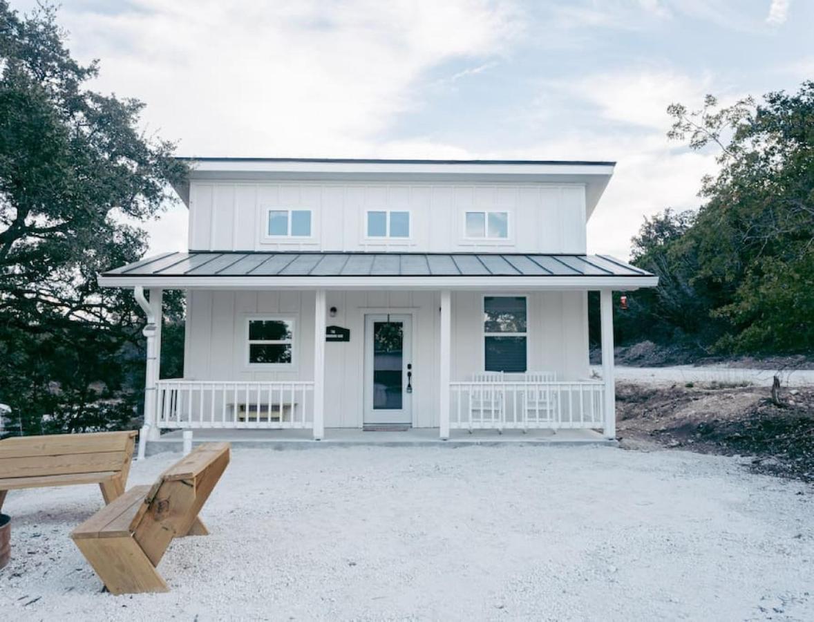 Hummingbird Haus - Hill Country Views On 20 Acres With Firepit Villa Spring Branch Exterior photo
