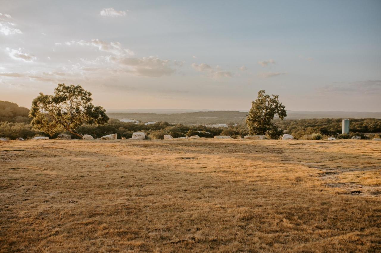 Hummingbird Haus - Hill Country Views On 20 Acres With Firepit Villa Spring Branch Exterior photo